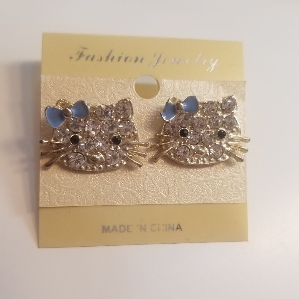 Hello Kitty bling earrings